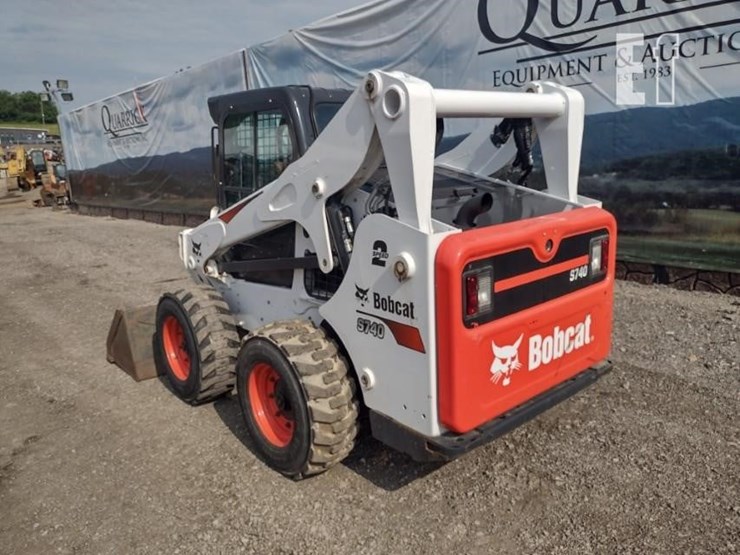 2022-bobcat-s740-image-29