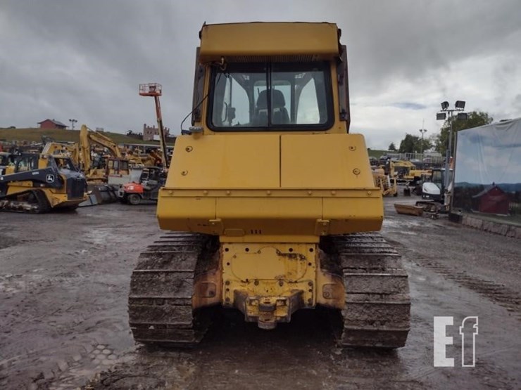 1997-deere-750c-image-4