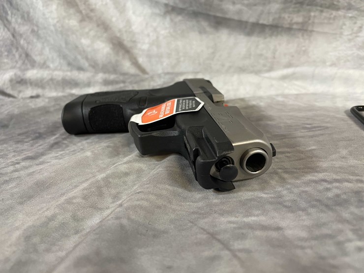 #4778-•-taurus-g2c-compact-40-s&w-pistol,-sn:-agc106105-image-4