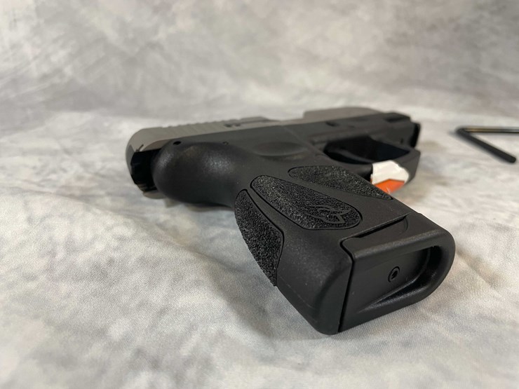 #4788-•-taurus-g2s-9mm-luger-pistol,-sn:-ade322327-image-5