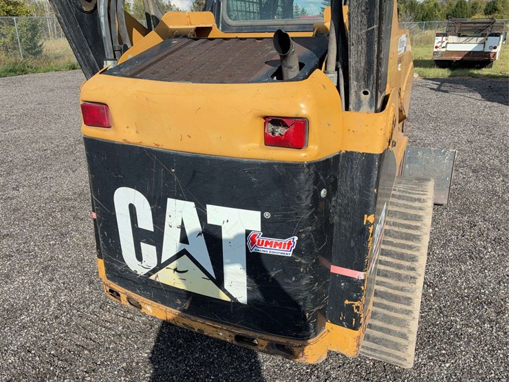 2005-caterpillar-257b-image-7