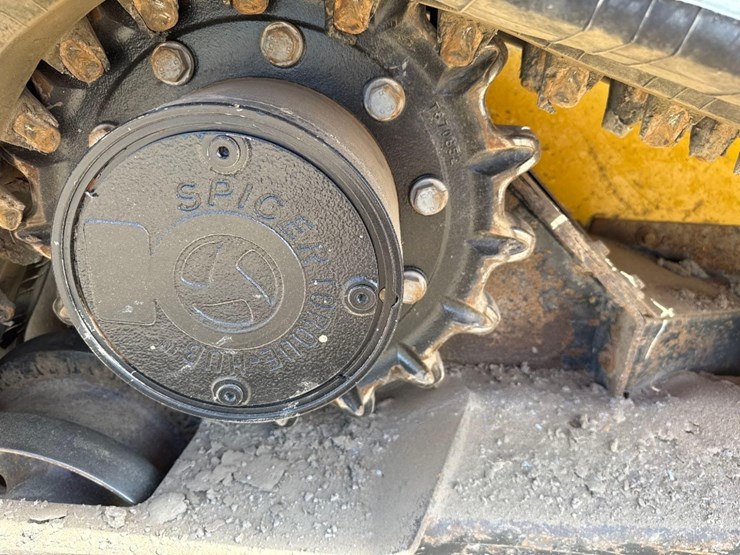 deere-333g-image-16