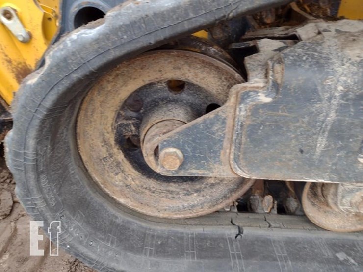 2023-deere-325g-image-24