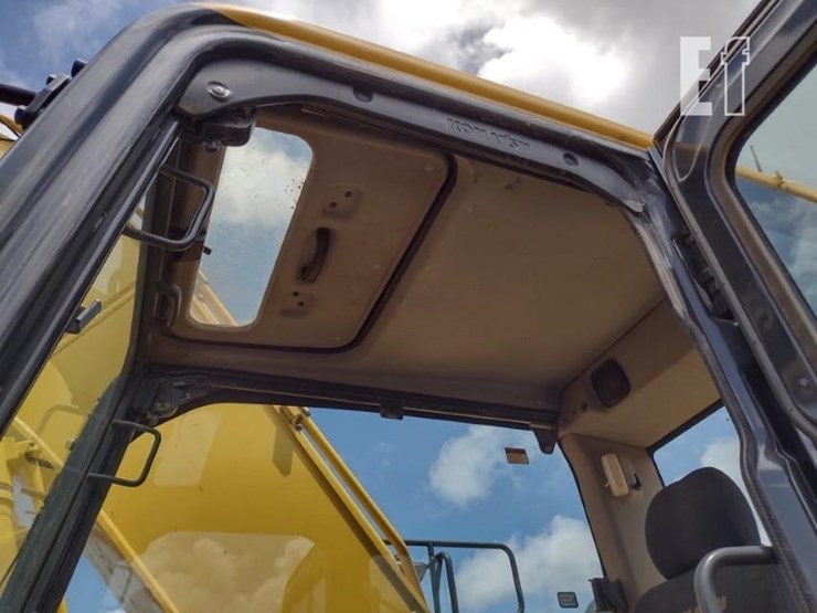 2018-komatsu-pc290-lc-11-image-15