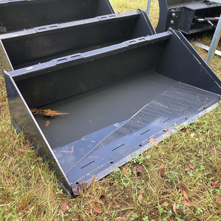 WOLVERINE TDB-11-66W 68" SKID STEER BUCKET