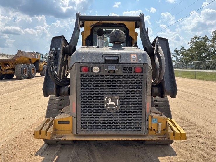 2022-deere-333g-image-7