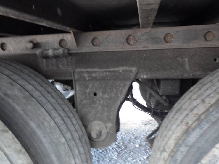 2019-utility-3000r-image-10