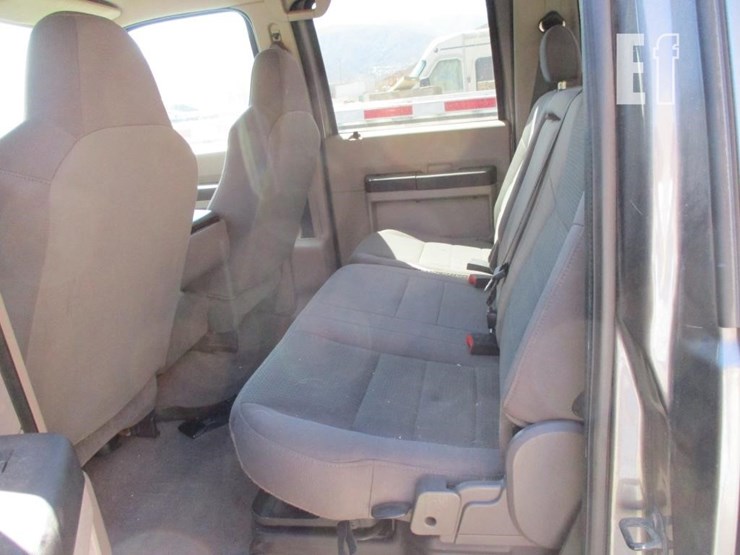 2010-ford-f250-image-8