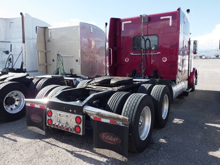2003-peterbilt-379-image-6