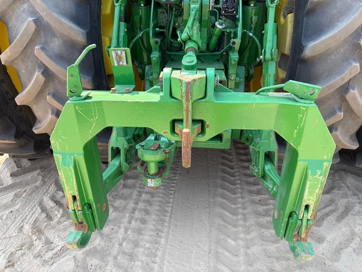 john-deere-8r-310-image-13
