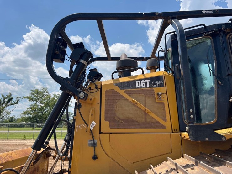 2019-caterpillar-d6t-lgp-image-29