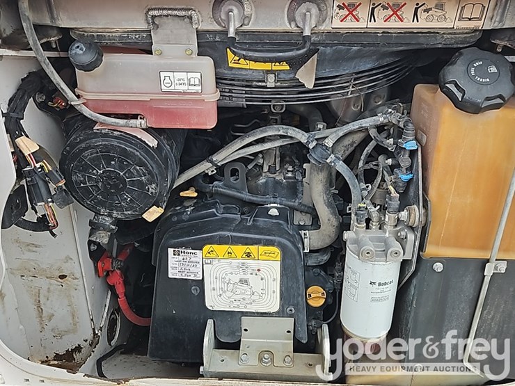 2021-bobcat-t76-image-23