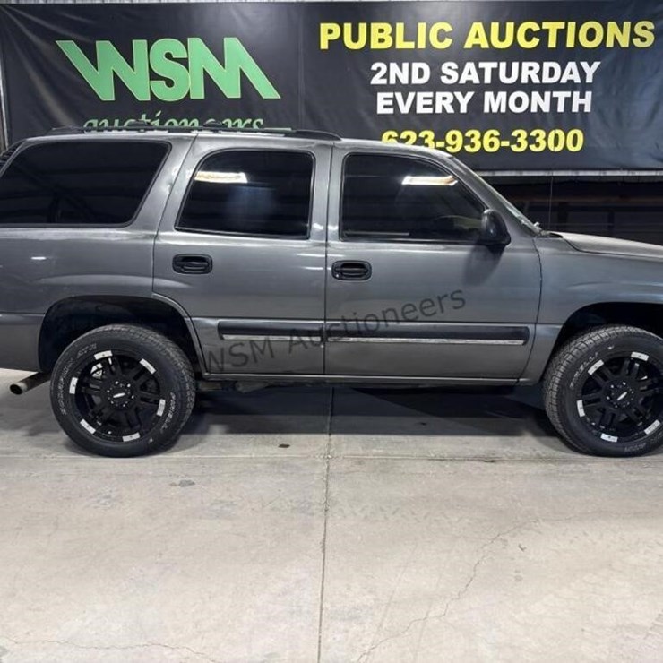 2001 CHEVROLET TAHOE