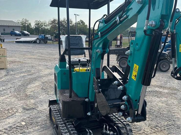 unused-cfg-industrial-mh12rx-mini-excavator-image-2
