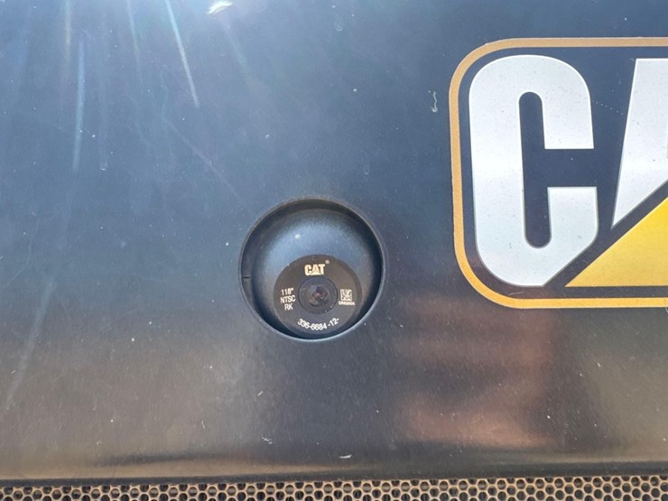 2023-caterpillar-259d3-image-18