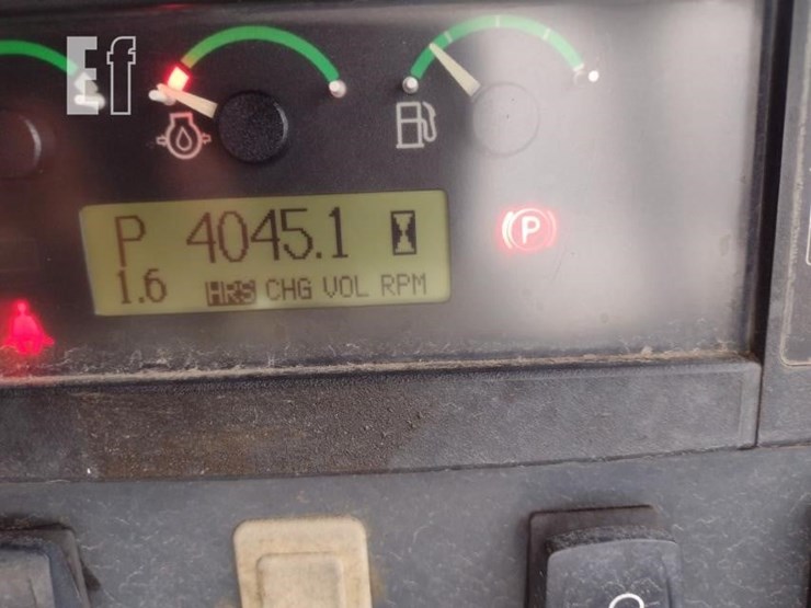 2005-deere-450j-lgp-image-6