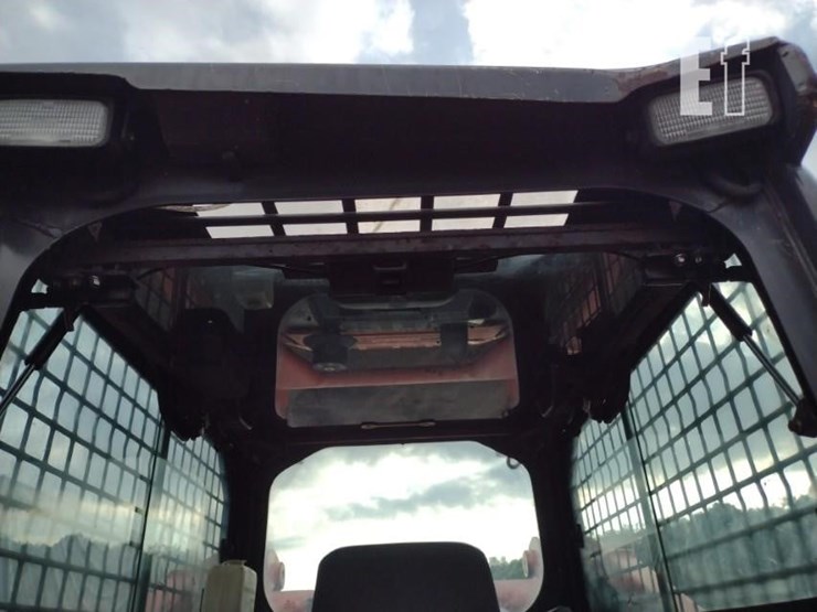 kubota-svl95-2s-image-14