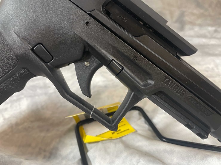 #4801-•-taurus-tx22-competition-22-lr-pistol,-sn:-1pt435457-image-10