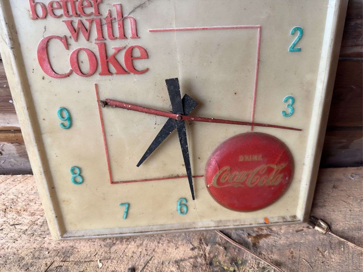 coca-cola-clock-image-3