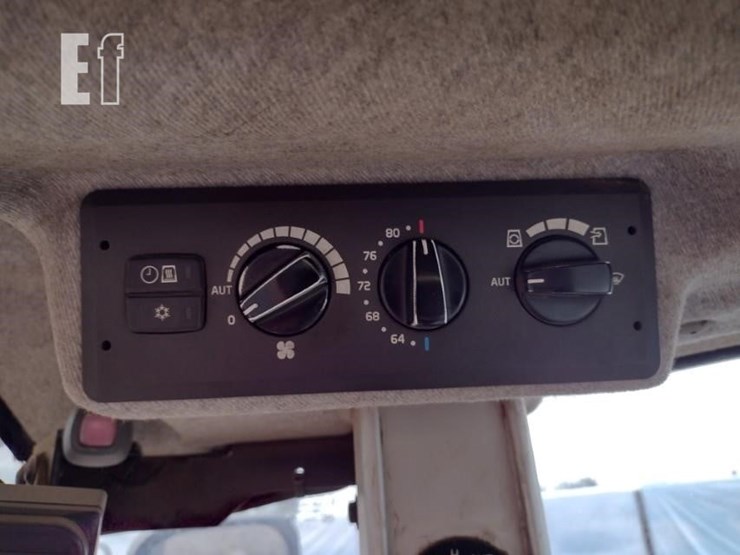 2014-volvo-l90g-image-12