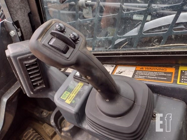 deere-325g-image-9