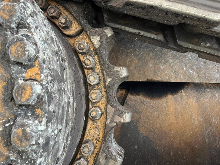 2017-caterpillar-d11t-image-81