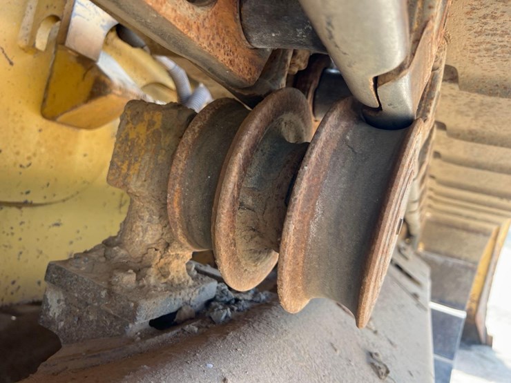 2012-caterpillar-d5k2-lgp-image-21
