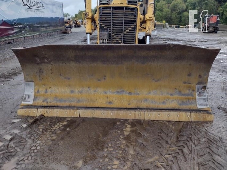 1997-deere-750c-image-13