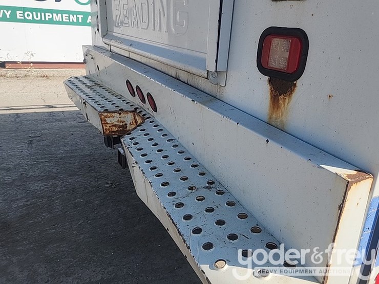 2014-ford-f350-image-23