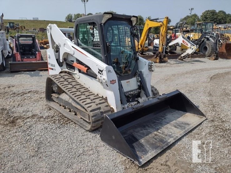 2016-bobcat-t770-image-41