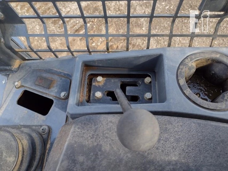 deere-650k-xlt-image-10
