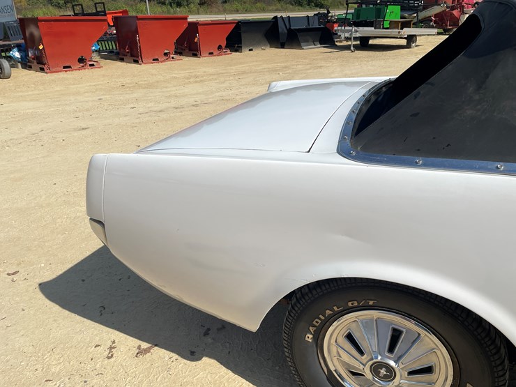 #7017-•-1966-ford-mustang-convertible-(downing,-wi)-(has-wi-title)-image-44