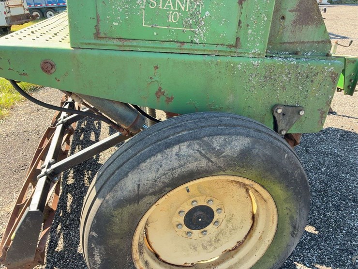 great-plains-drop-seed-food-plot-planter-image-9