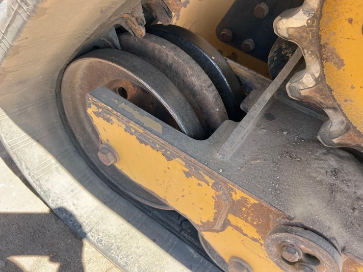 2019-caterpillar-289d3-image-19