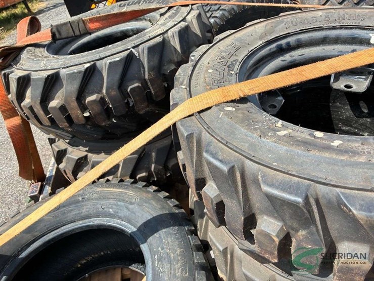 2014-trackless-model-mt6-with-numerous-like-new-attachments-image-14
