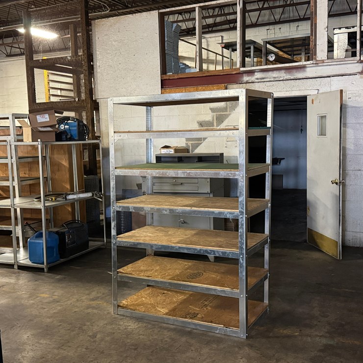 #190 • Solo Shelf
