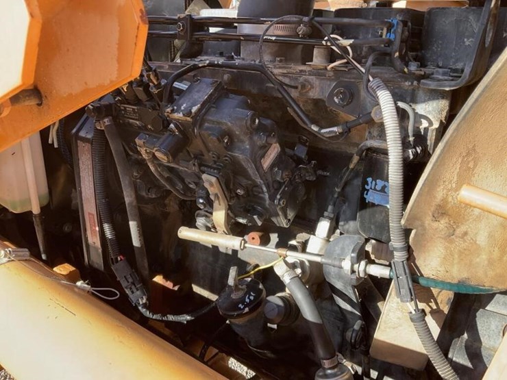 case-570xlt-skip-loader-image-16