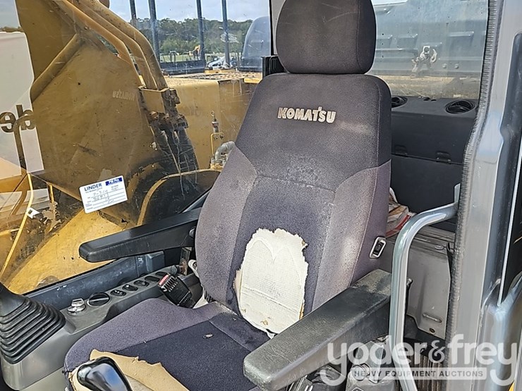 2018-komatsu-pc390-lc-11-image-36