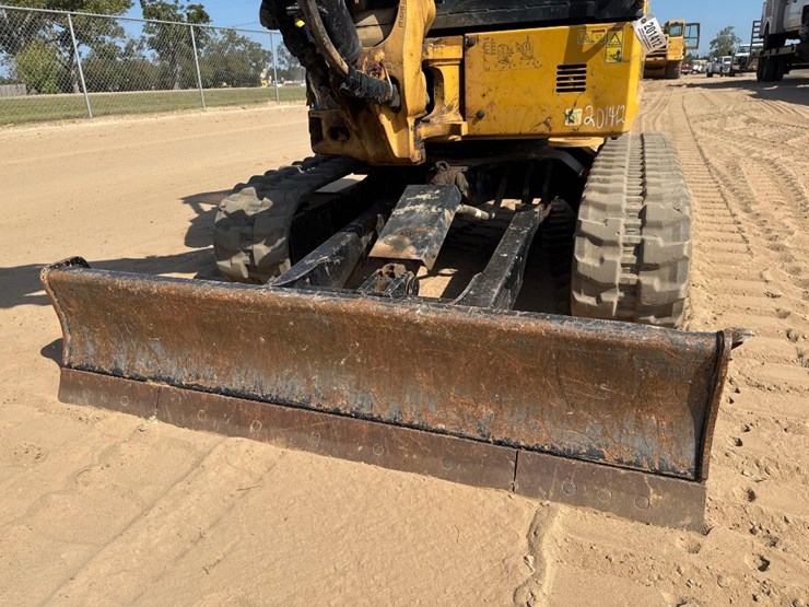 2022-caterpillar-303-image-20