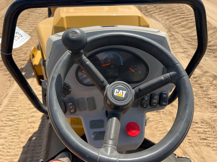 2021-caterpillar-cb2.7-image-21