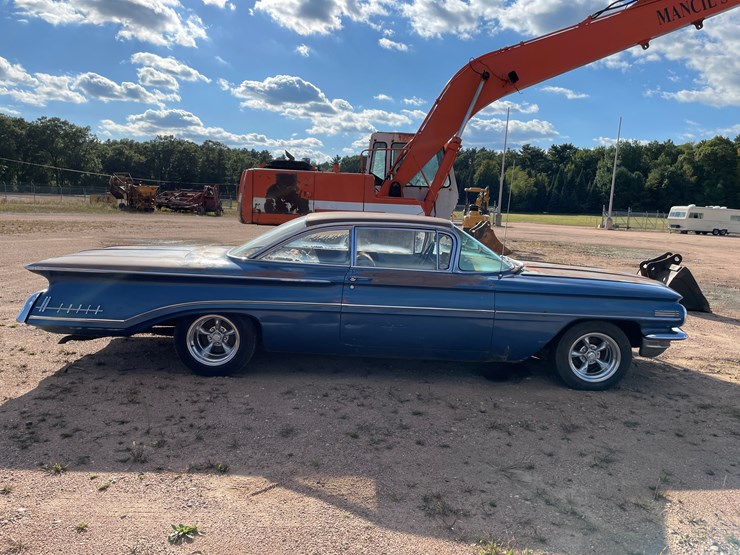 #8217-•-oldsmobile-88-super-coupe-(has-title-in-delay)-(mosinee,-wi)-image-5