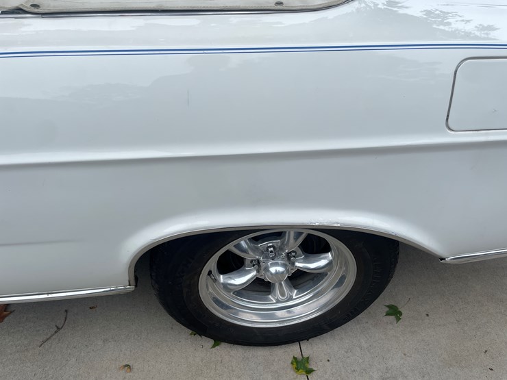 1965-ford-50-image-11