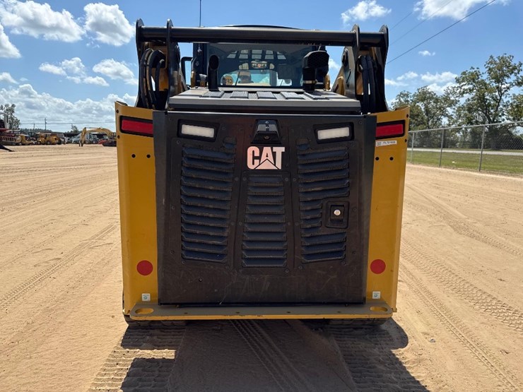2024-caterpillar-255-skid-steer-image-7