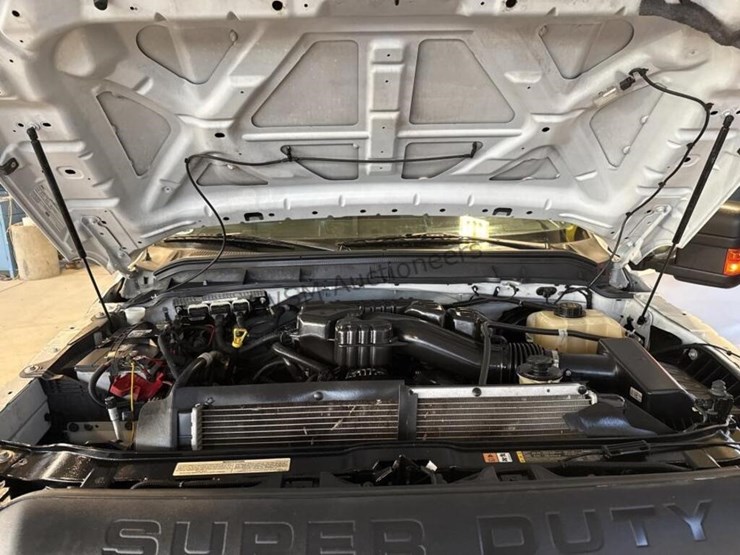 2016-ford-f250-image-13