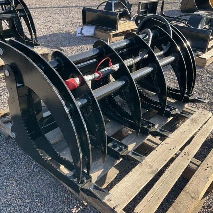 2025 GIYI MCLG60 44IN GRAPPLE FOR STAND UP SKID
