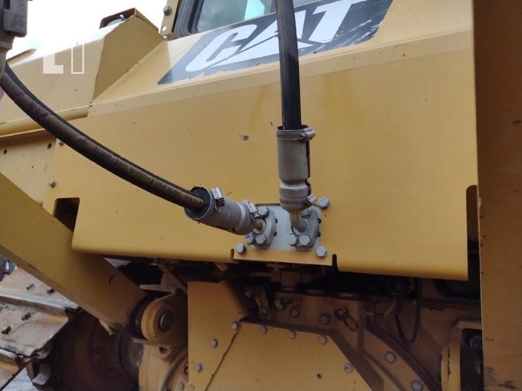 2008-caterpillar-d6t-lgp-image-49