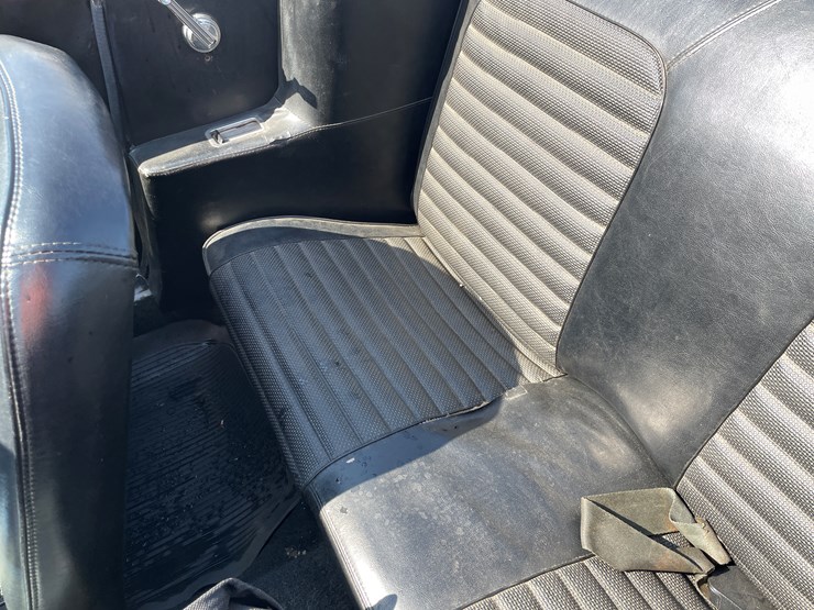 #7017-•-1966-ford-mustang-convertible-(downing,-wi)-(has-wi-title)-image-13