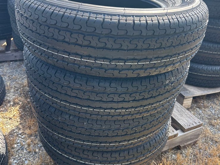unused-set-of-4-st225/75r15-radial-trailer-tires-image-1