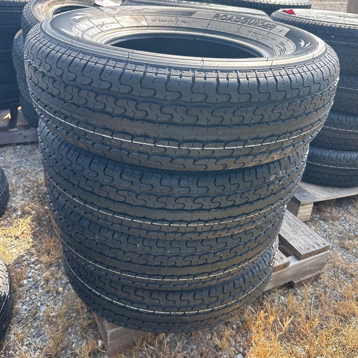 UNUSED Set of 4 ST225/75R15 Radial Trailer Tires