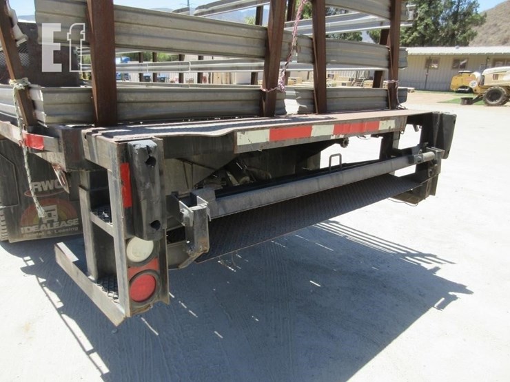 2014-international-durastar-4300-image-15